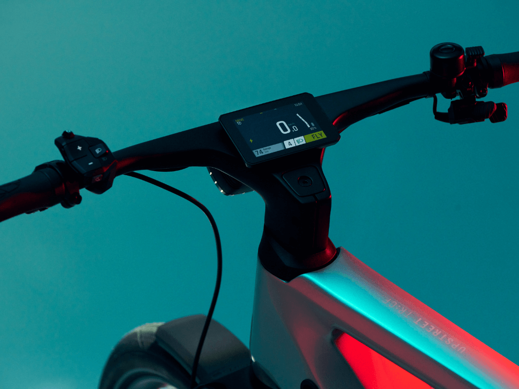 LP-Upstreet-TRCF-Cockpit